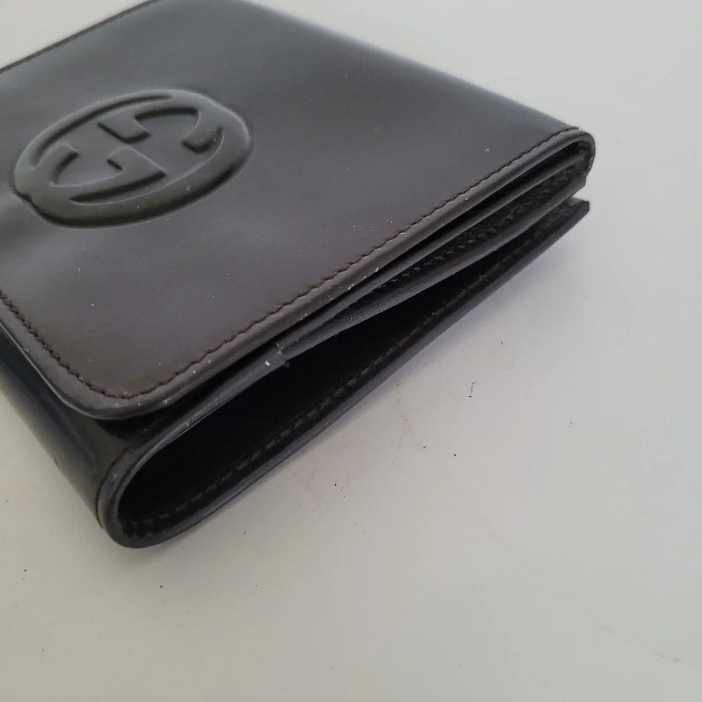 Gucci Vintage Brown Patent Leather Interlocking G Bifold Wallet 035-0416-1926-5